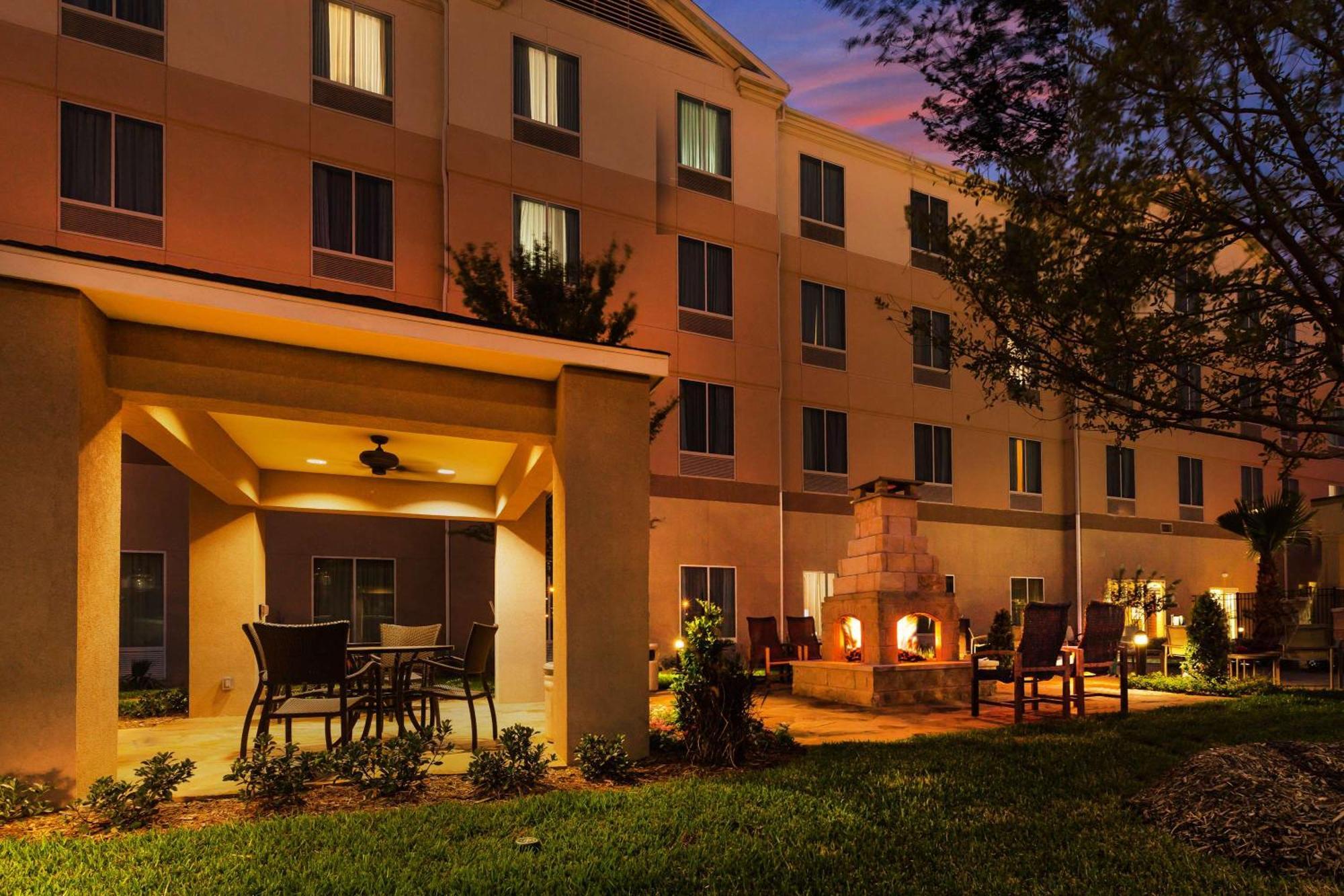 Hilton Garden Inn Midland Exteriér fotografie