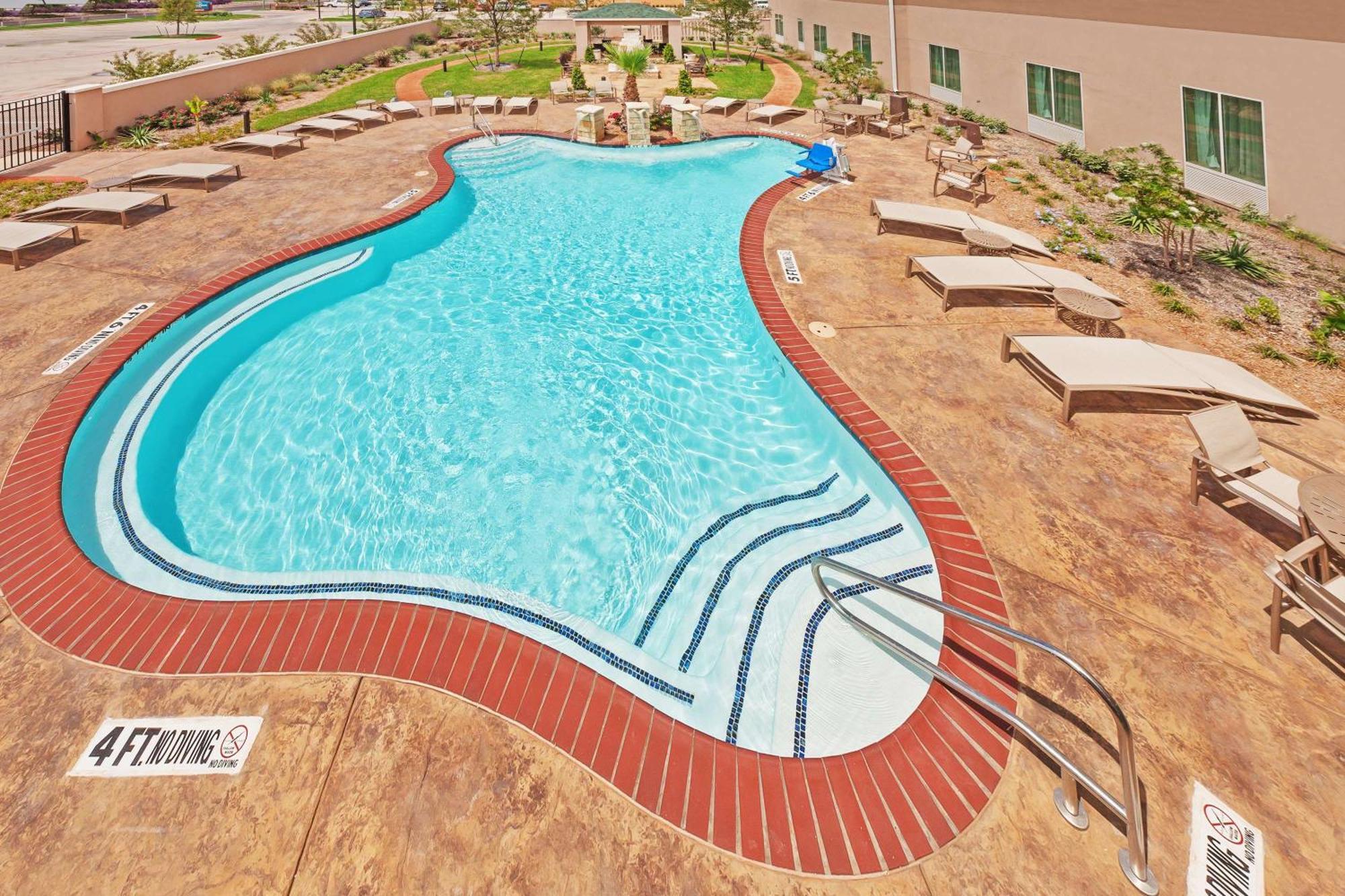 Hilton Garden Inn Midland Exteriér fotografie